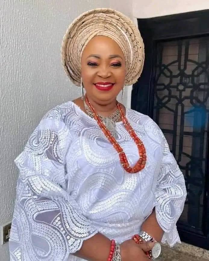 Olalekan Ajagungbade “Emir” Congratulates Yeyeluwa Modupeola Adeleke Sanni on her 65th Birthday.